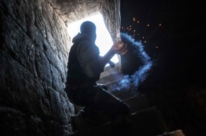 A Syrian player blatantly ignoring the 'No home-mades' rule.